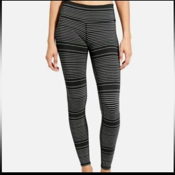 Athleta | Chaturanga Tight Black Gray Colorblock Striped Leggings Size XS - Picture 2 of 8
